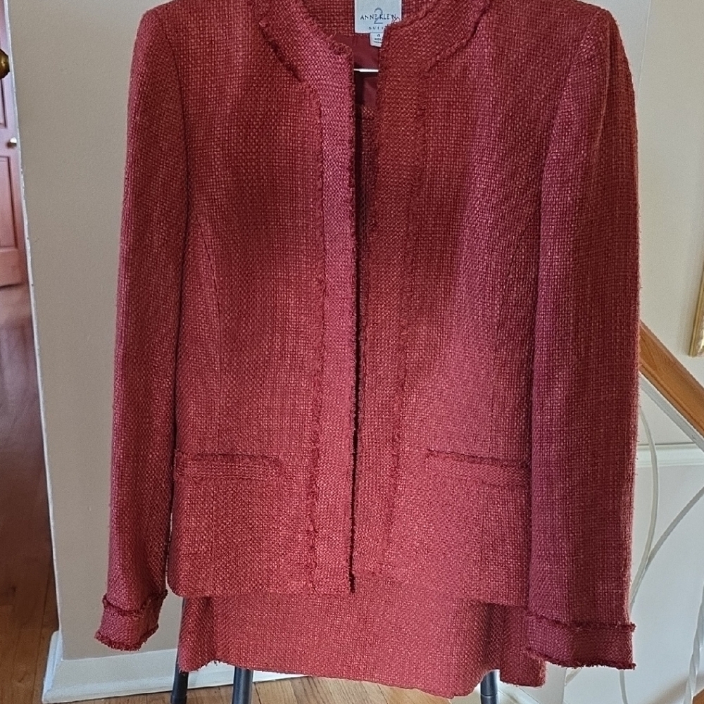 Anne Klein Elegant Burgundy Blazer